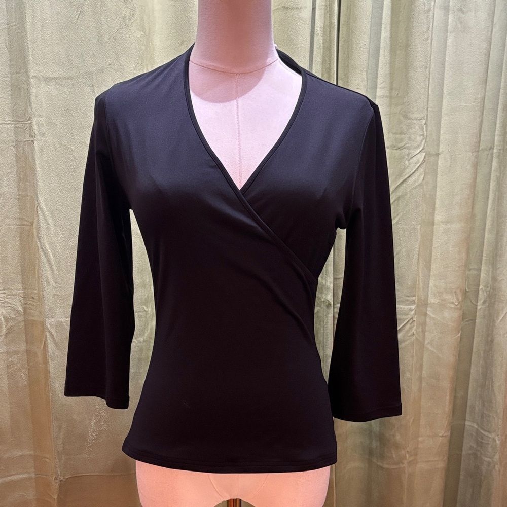 Anne Fontaine Black V-Neck long sleeve top, S
